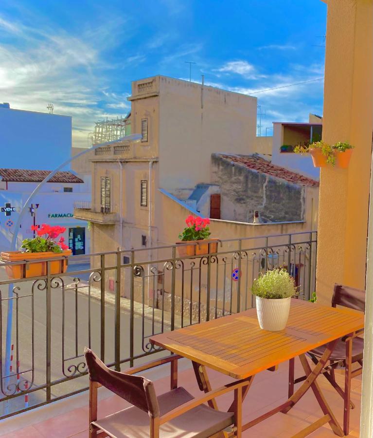 Apartment In The Center Terrasini Luaran gambar